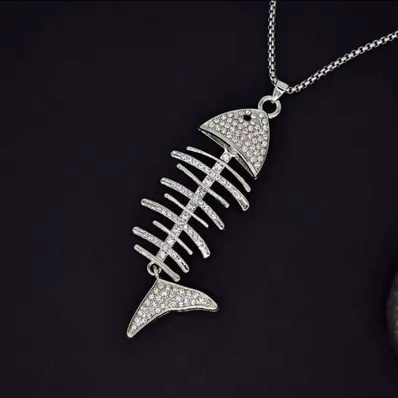 Fish Bone Necklace Inlaid Rhinestone Fishtail Pendant Necklace Men's Women's 22” - Picture 2 of 6
